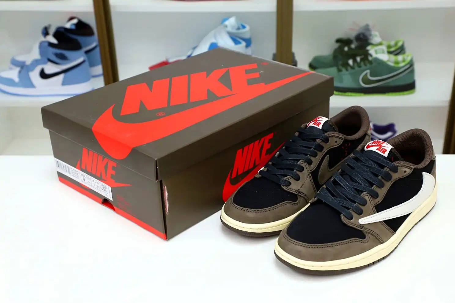 Scott OG Travis Air Jordan Jordan SP TS 1Low Kimikick x 0420